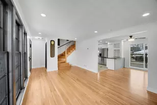 10606 S Vernon Ave, Chicago, IL 60628 - Photo 3