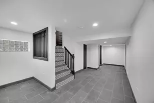 10606 S Vernon Ave, Chicago, IL 60628 - Photo 11