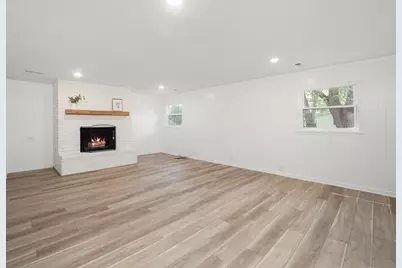 1403 Hampton Lane, Schaumburg, IL 60193 - Photo 17