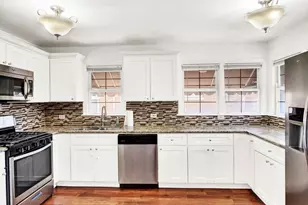 10322 S Central Park Ave, Chicago, IL 60655 - Photo 11