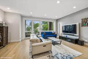 2149 W Belmont Ave, Chicago, IL 60618 - Photo 3