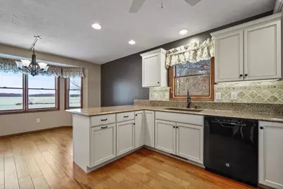 582 Fairway Drive, El Paso, IL 61738 - Photo 13