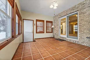 582 Fairway Dr, El Paso, IL 61738 - Photo 9