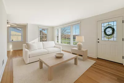 120 S Rohlwing Road, Palatine, IL 60074 - Photo 3