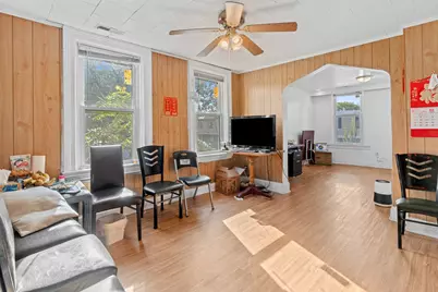 318 W 24th Place, Chicago, IL 60616 - Photo 13