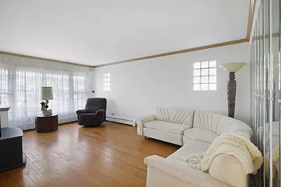 4941 N Normandy Avenue, Chicago, IL 60656 - Photo 9