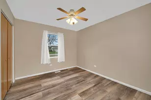 916 Cottonwood Dr, Elwood, IL 60421 - Photo 19