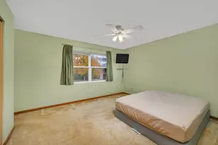 916 Cottonwood Dr, Elwood, IL 60421 - Photo 15