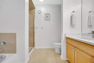 125 S Jefferson St, Chicago, IL 60661 - Photo 15