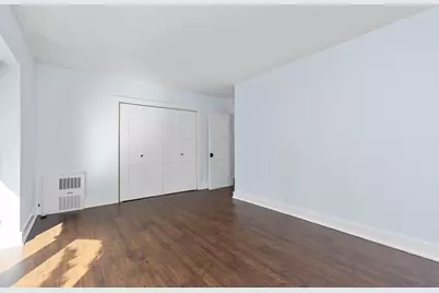 2300 Windsor Mall Court #2E, Park Ridge, IL 60068 - Photo 15