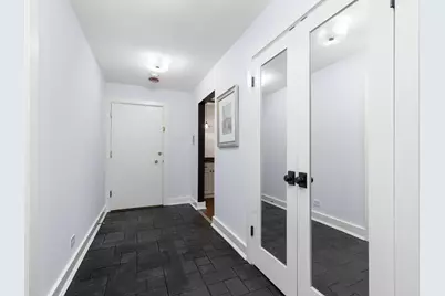 2300 Windsor Mall Court #2E, Park Ridge, IL 60068 - Photo 5