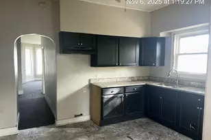 11830 S Eggleston Ave, Chicago, IL 60628 - Photo 9