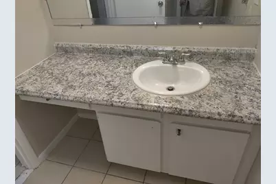 121 W Elk Trail #221, Carol Stream, IL 60188 - Photo 9