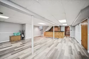 1718 S Ridge Dr, Arlington Heights, IL 60005 - Photo 23