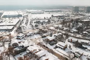 1718 S Ridge Dr, Arlington Heights, IL 60005 - Photo 31