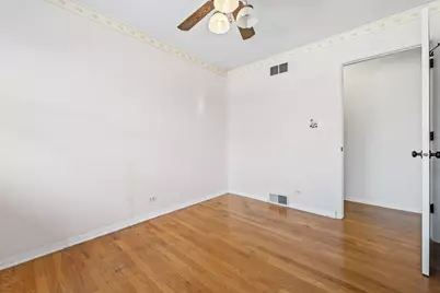 10113 W Palmer Avenue, Melrose Park, IL 60164 - Photo 23