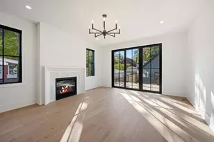 2422 Grant St, Evanston, IL 60201 - Photo 9