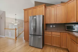 1387 New Haven Dr, Cary, IL 60013 - Photo 15