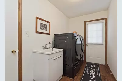 8942 Birch Lane, Hickory Hills, IL 60457 - Photo 5