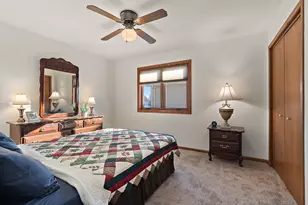 8942 Birch Ln, Hickory Hills, IL 60457 - Photo 19