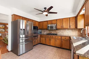 8942 Birch Ln, Hickory Hills, IL 60457 - Photo 13