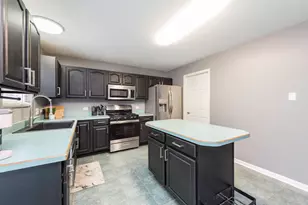 1342 Anthony Ct, Waukegan, IL 60087 - Photo 13