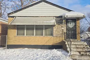 12343 S Lincoln St, Calumet Park, IL 60827 - Photo 1