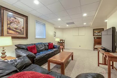 1317 Liverpool Lane, Mundelein, IL 60060 - Photo 33