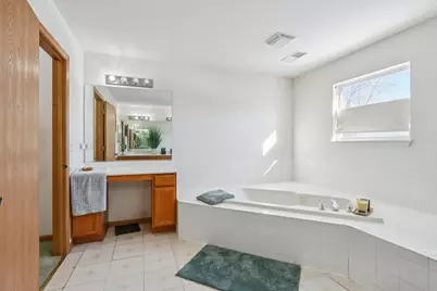 2662 Lahinch Drive, Aurora, IL 60503 - Photo 17