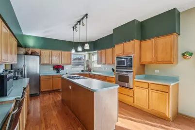 2662 Lahinch Drive, Aurora, IL 60503 - Photo 11