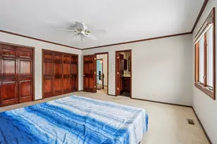 690 Dunhill Dr, Buffalo Grove, IL 60089 - Photo 25