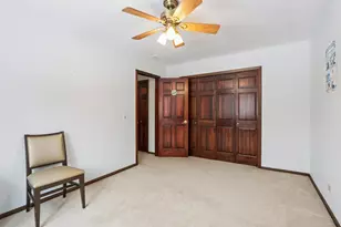 690 Dunhill Dr, Buffalo Grove, IL 60089 - Photo 31