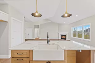 3402 Melissa Ln, Urbana, IL 61802 - Photo 11