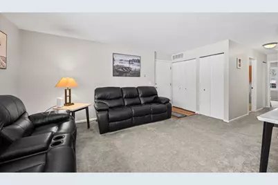 652 Mallard Court #C1, Bartlett, IL 60103 - Photo 3