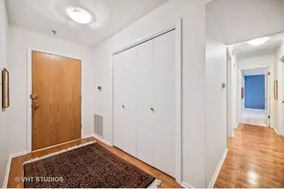 711 Oak Street #106, Winnetka, IL 60093 - Photo 5