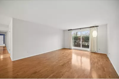 711 Oak Street #106, Winnetka, IL 60093 - Photo 11