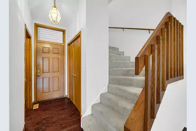 1017 Arbor Court, Mount Prospect, IL 60056 - Photo 5