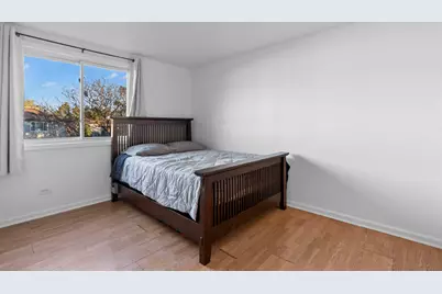 671 Cedarwood Court, Wheeling, IL 60090 - Photo 13