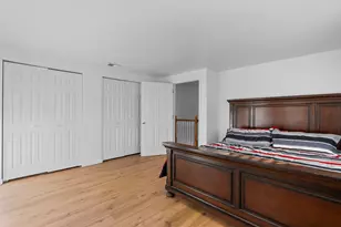 671 Cedarwood Ct, Wheeling, IL 60090 - Photo 11