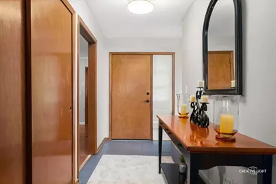 742 N Glenwood Place, Aurora, IL 60506 - Photo 13