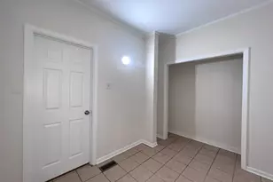 8919 S Muskegon Ave, Chicago, IL 60617 - Photo 15