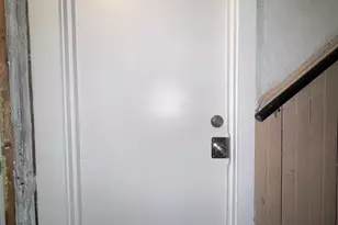 8919 S Muskegon Ave, Chicago, IL 60617 - Photo 33