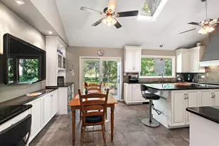 581 Aberdeen Rd, Frankfort, IL 60423 - Photo 11