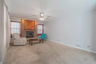 164 Forestview Court, Aurora, IL 60502 - Photo 11