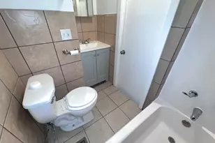 8919 S Muskegon Ave, Chicago, IL 60617 - Photo 17