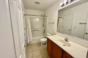 1829 N Crenshaw Circle, Vernon Hills, IL 60061 - Photo 27