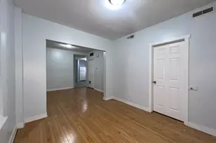 1119 W 72nd St, Chicago, IL 60621 - Photo 3