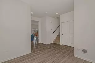 2108 Pembridge Ln, Joliet, IL 60431 - Photo 7