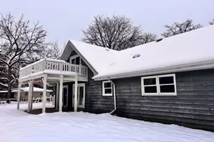 330 N East River Rd, Des Plaines, IL 60016 - Photo 15