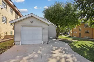 906 State St, Lemont, IL 60439 - Photo 3